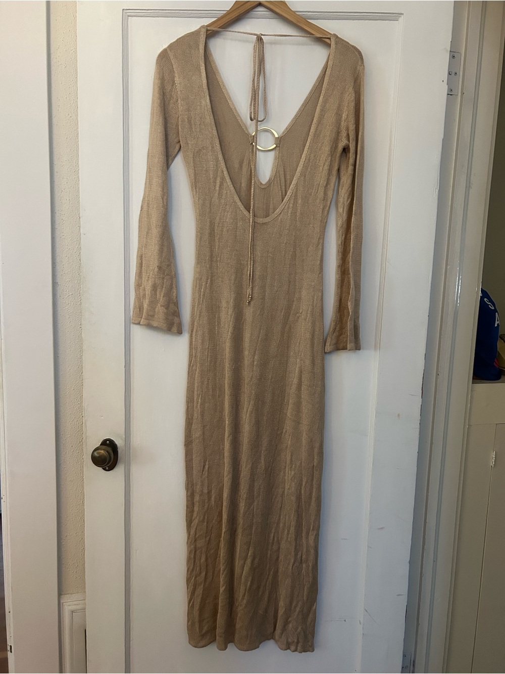 Flook the Label Nayala Long Sleeve Deep V Ring-Detail Maxi Dress - Picture 5 of 8